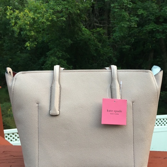 NWT KATE SPADE MARGAUX MEDIUM TOTE - Picture 3 of 6